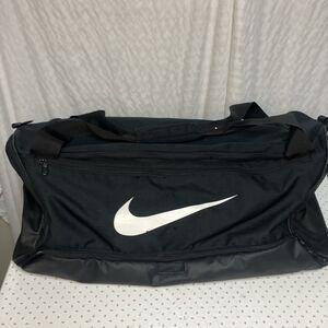 Large Nike Brasilia Duffle Bag Swoosh Black 24”